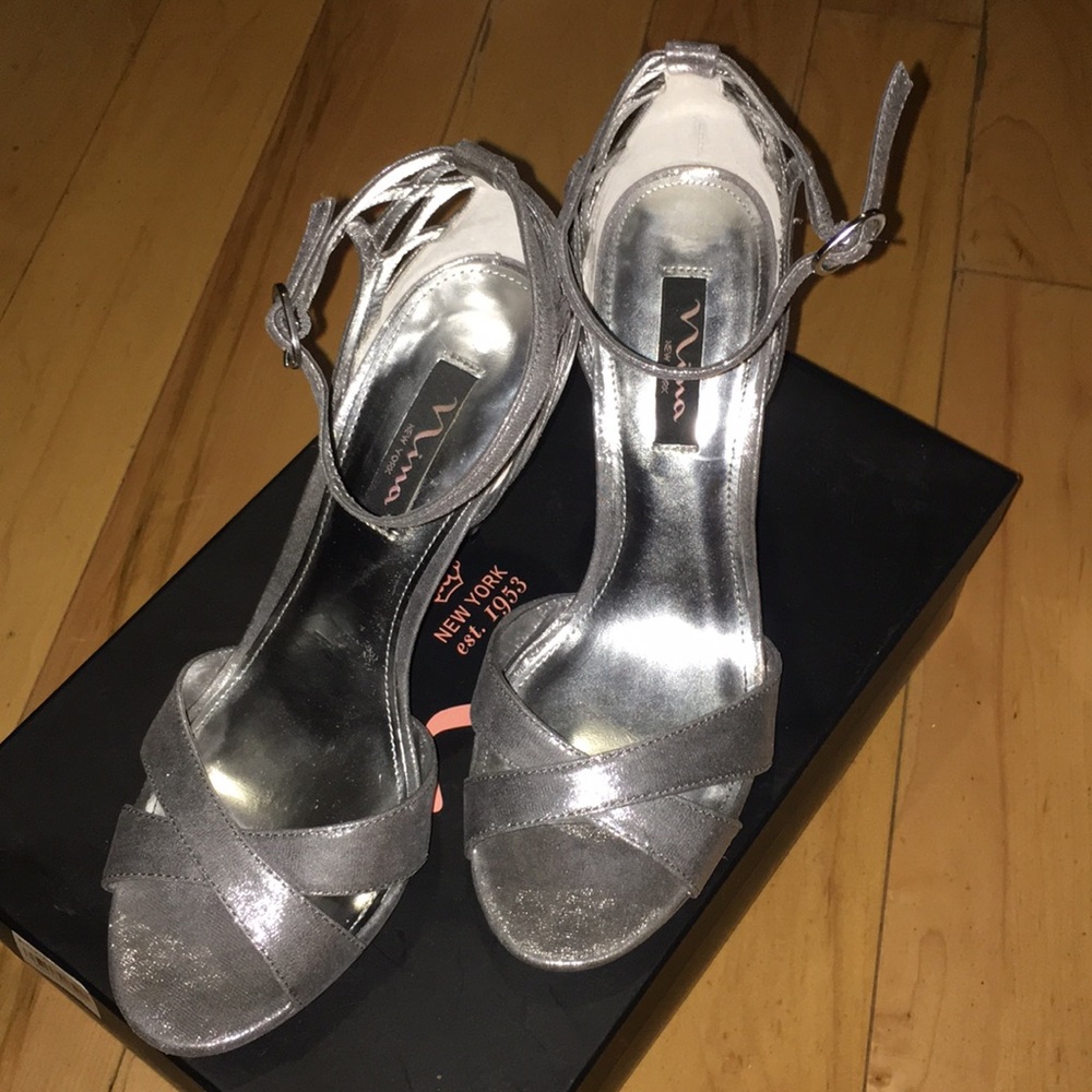 Special occasion dress shoes - heels